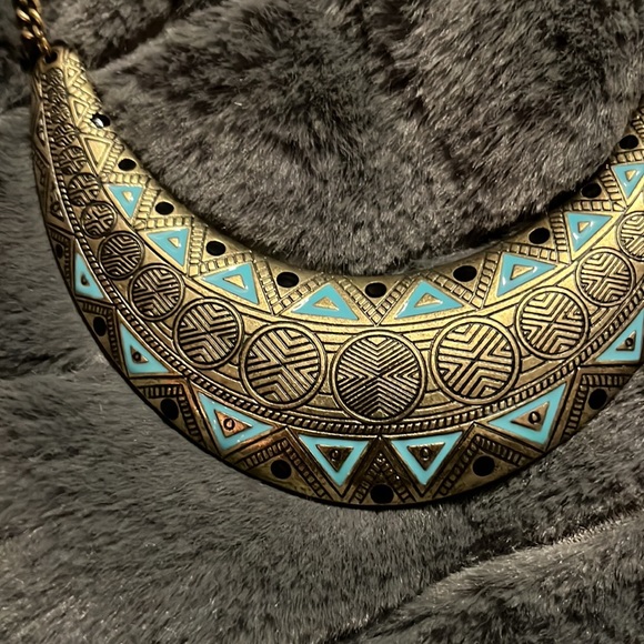 Statement necklace - Picture 2 of 2